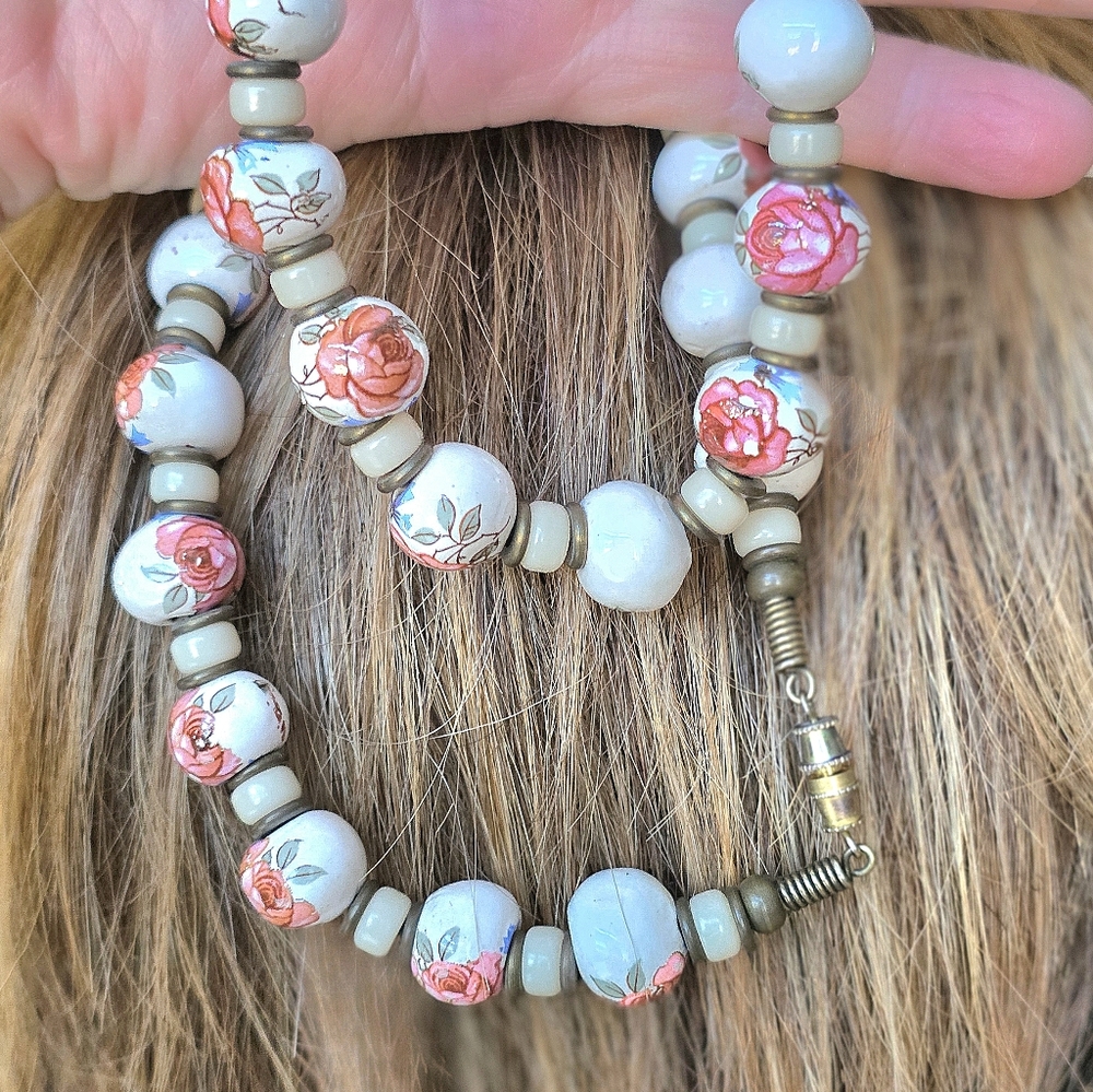 HAND PAINTED ROSES CHINA BEADS